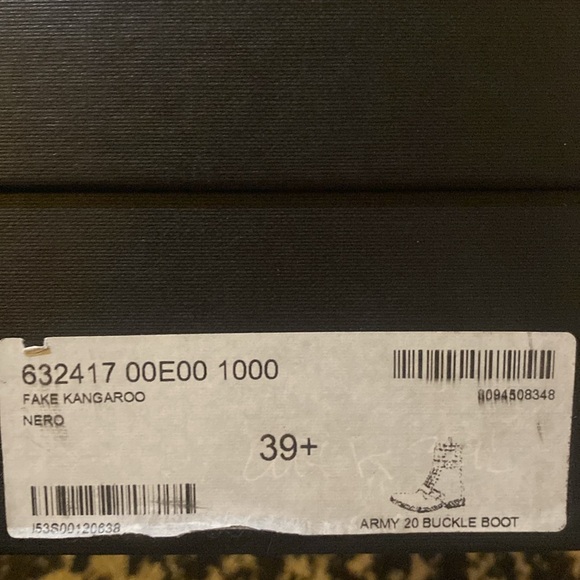 Saint Laurent Army 20 Buckle Boot in Kangaroo Embossed Leather - Picture 10 of 15